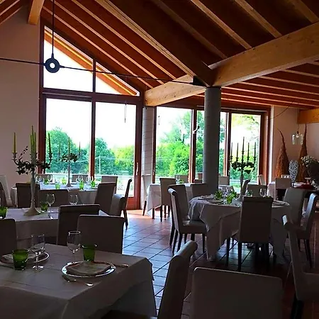 Belvedere فندق Sequals